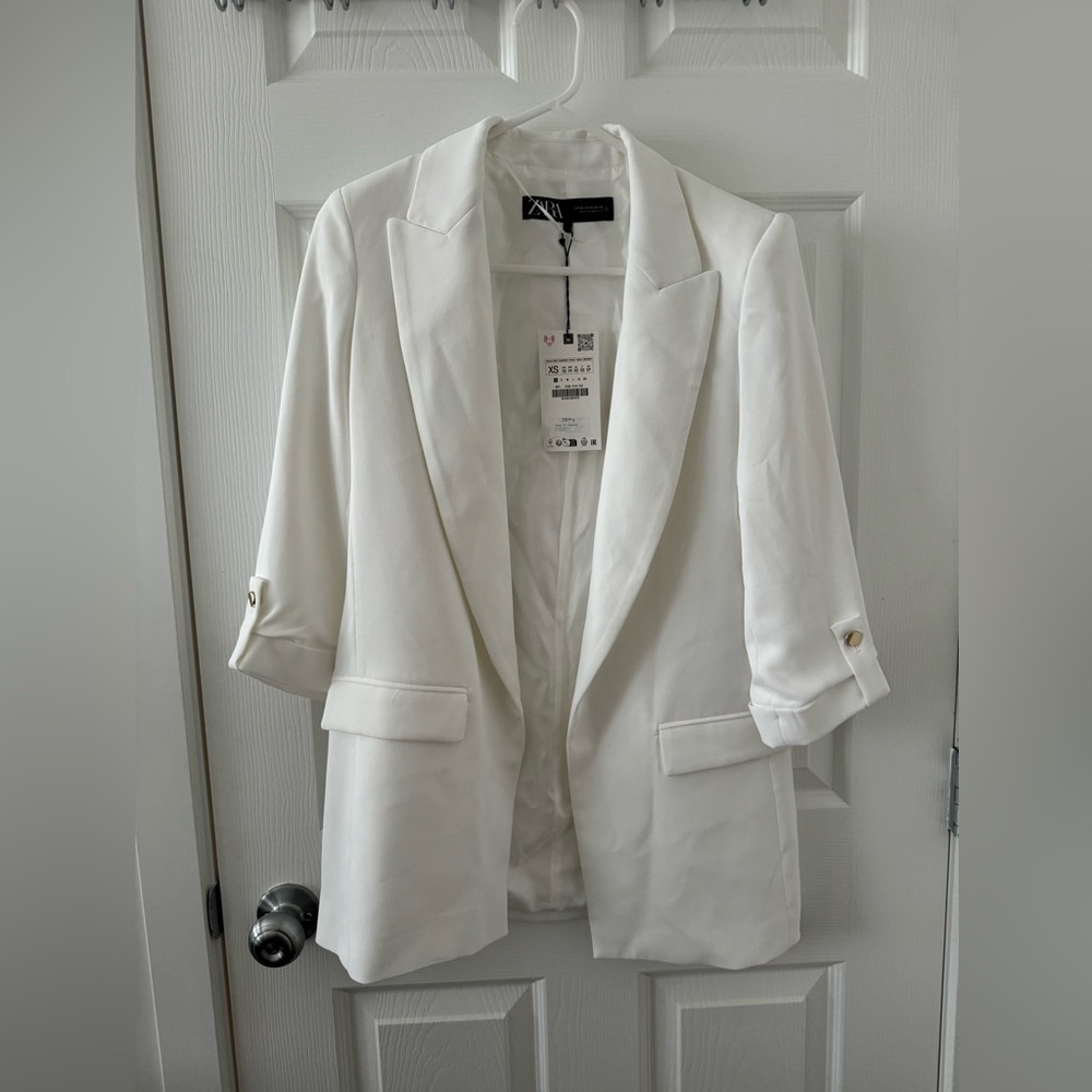 Zara White Blazer